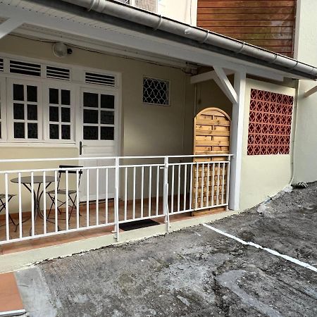 Appartement Cosy Et Bien Situe 포르드프랑스 외부 사진