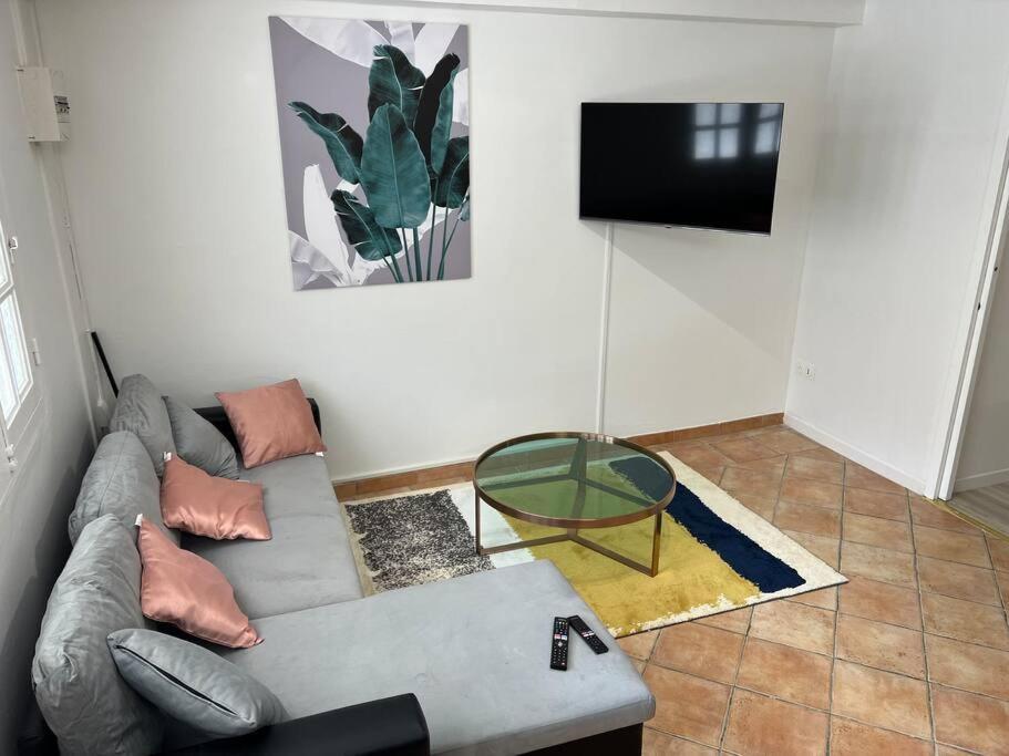 Appartement Cosy Et Bien Situe 포르드프랑스 외부 사진